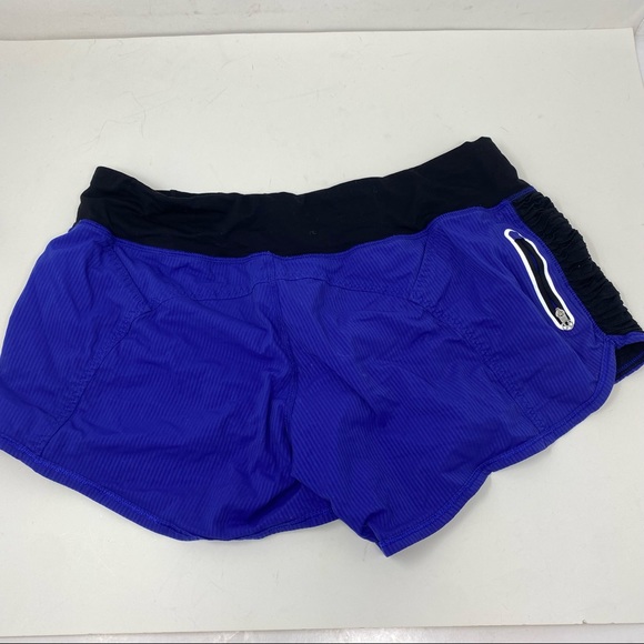 Lululemon Blue Studio Shorts 8 - Picture 3 of 8